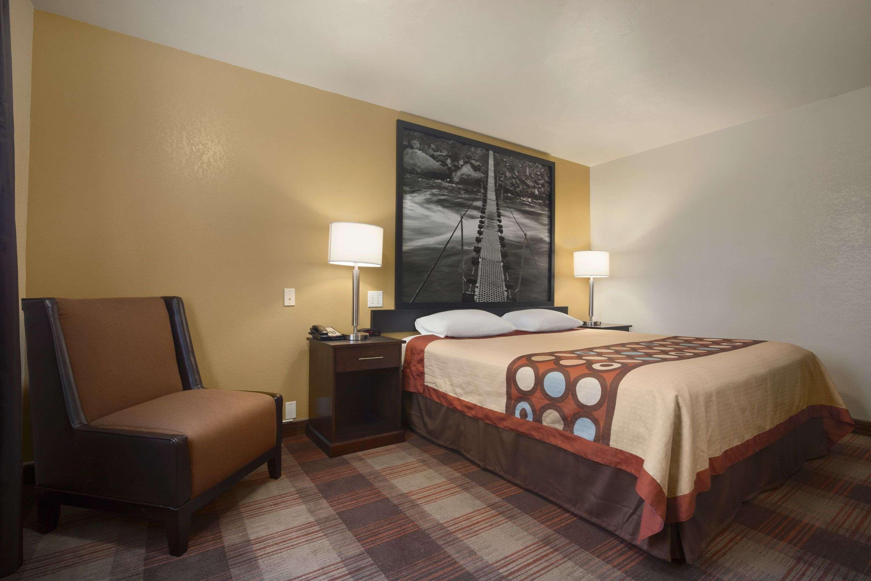 Super 8 By Wyndham Idaho Falls Extérieur photo